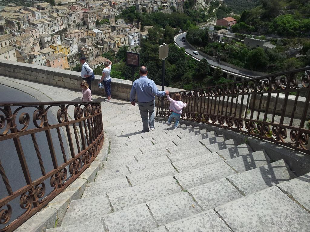 Vila Cirasa Ragusa Exteriér fotografie